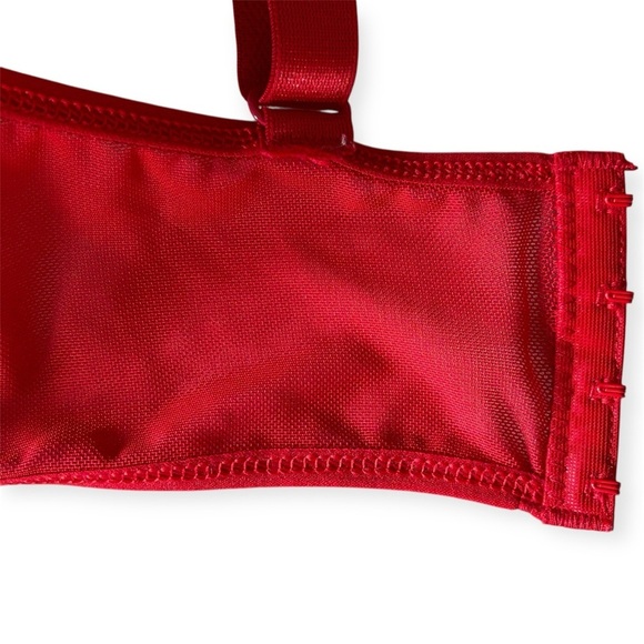 Daisy Fuentes Bra Red Lace women’s size 38D - Picture 8 of 9